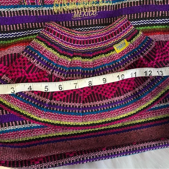 Colorful Woven Tote Bag from Mexico‎ - Picture 5 of 7